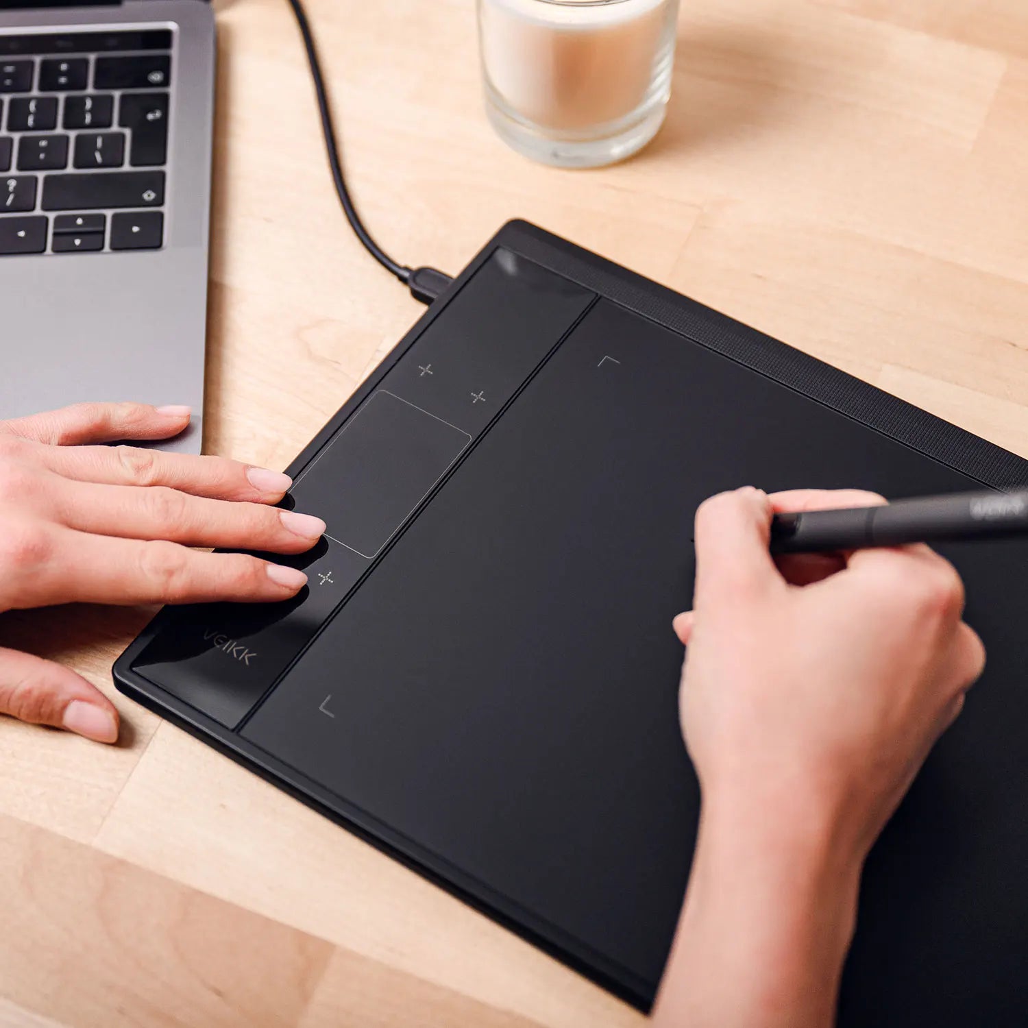 Graphics digital drawing tablet