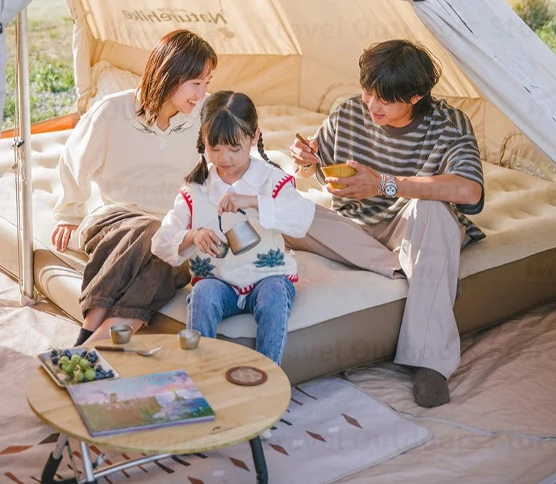 Portable PVC air bed with built-in pump for camping and tourism, 25CM height and self-Inflating