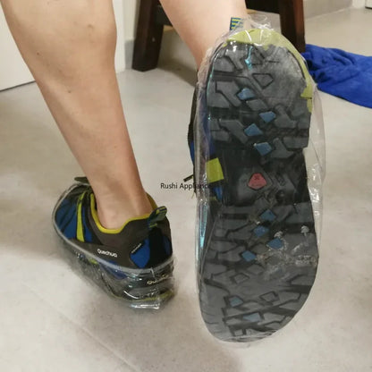 Automatic shoes cover machine