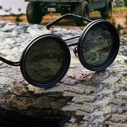 Adjustable dimming sunglasses