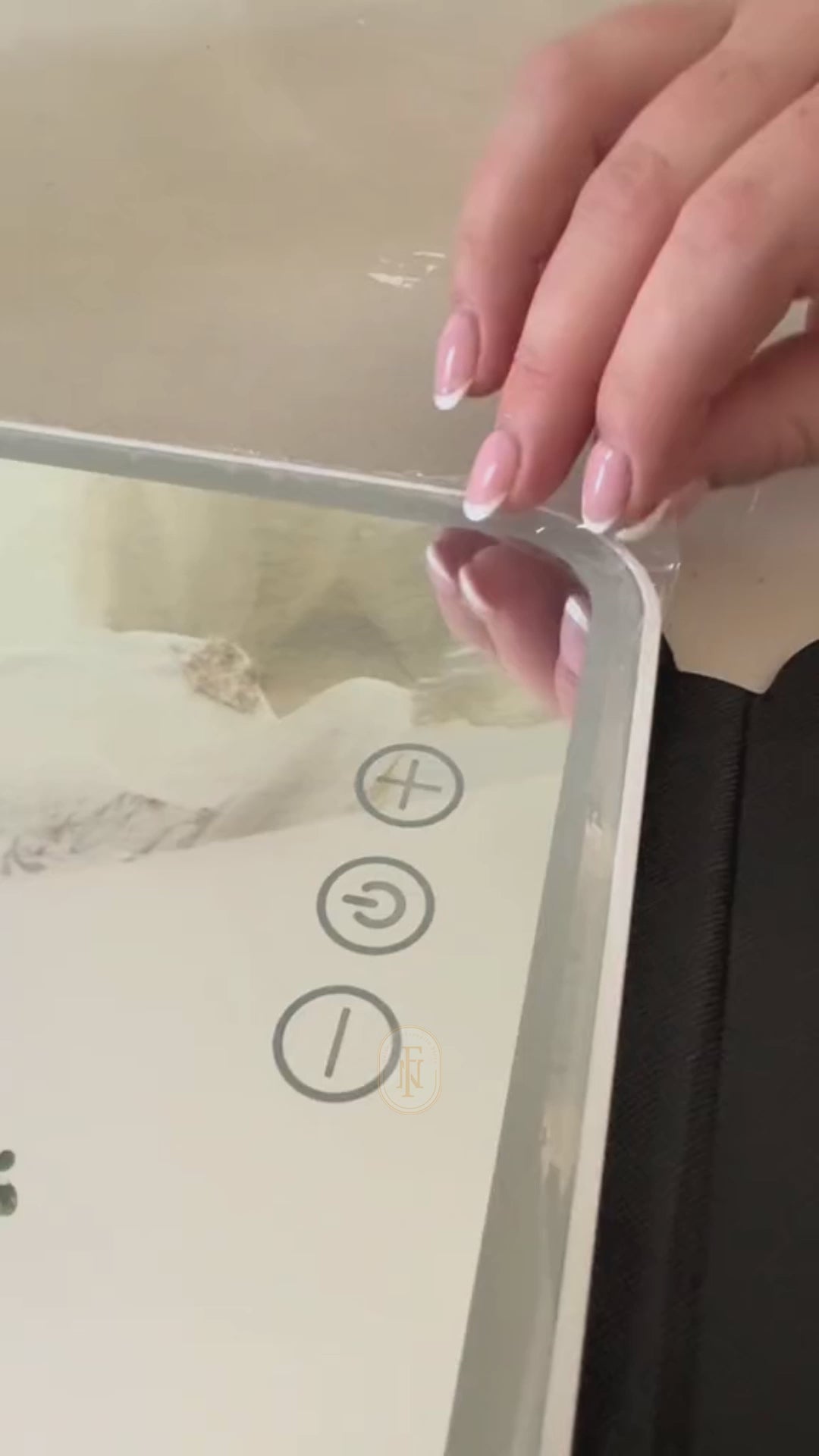 Load video: Makeup fold mirror with light